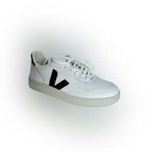 Veja V-10 Leather Extra White Black Sneakers Women’s Size 7 NWB VX0200005A380